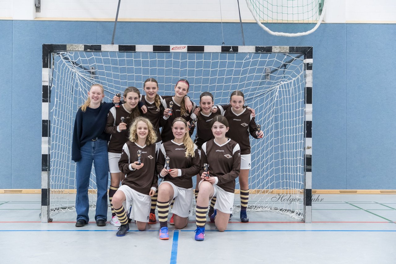 Bild 96 - C-Juniorinnen Loewinnen Cup